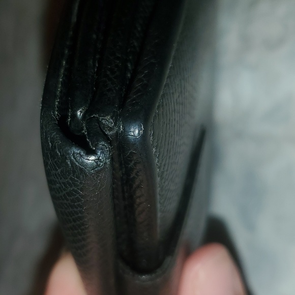 Bulgari Bright Grain Calf Leather Wallet - Picture 9 of 11